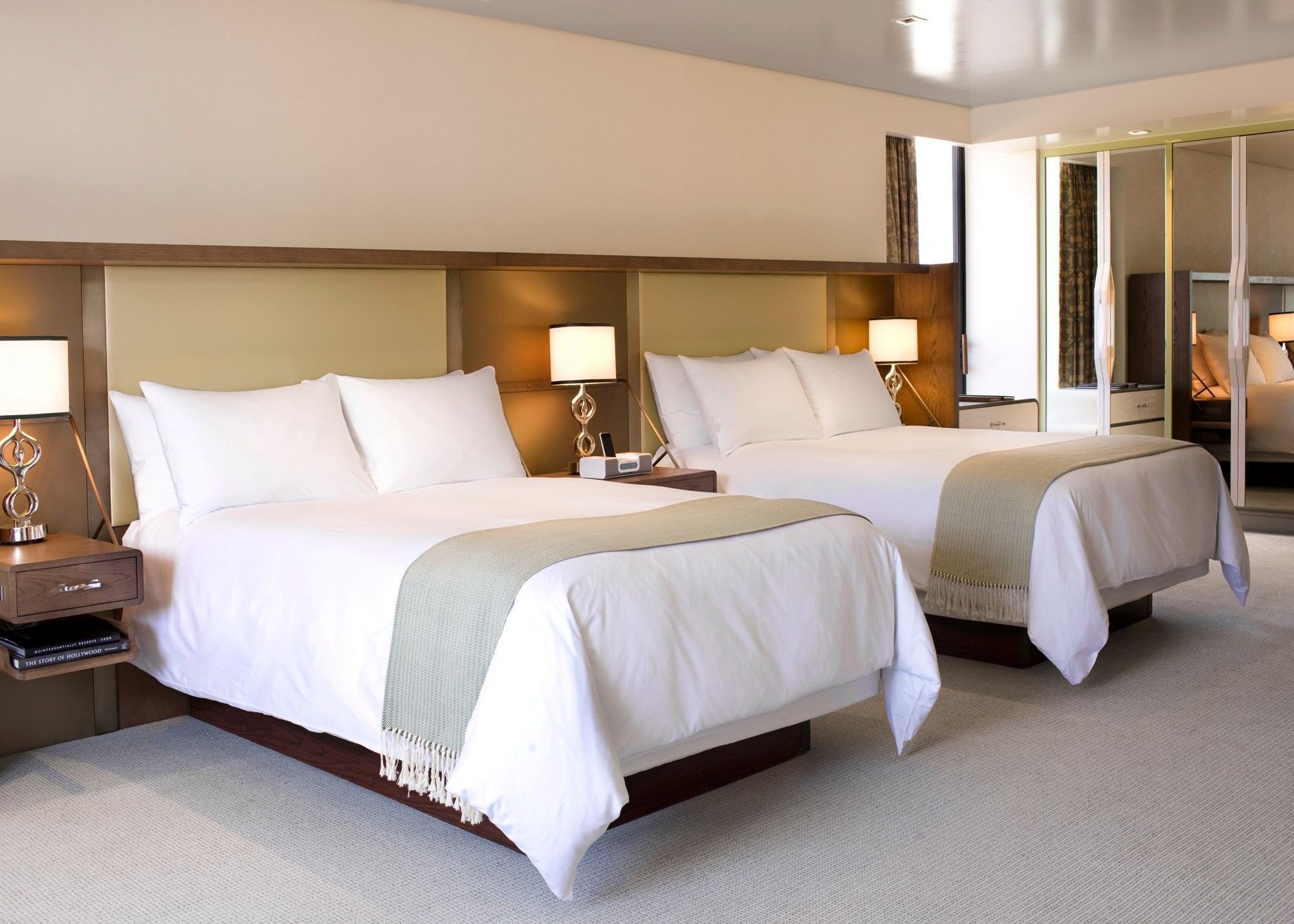 The London West Hollywood At Beverly Hills Exteriér fotografie A guest room at the MGM Grand