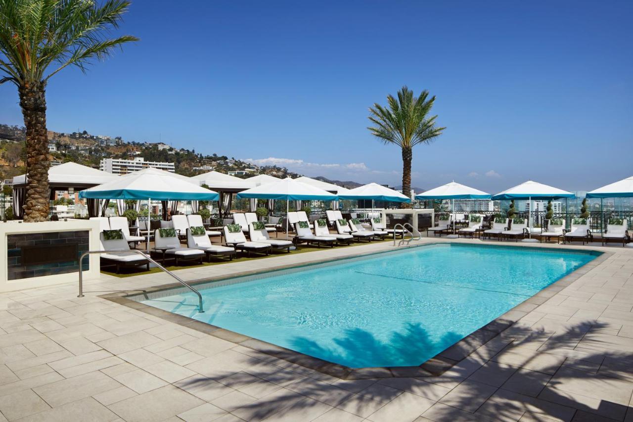 The London West Hollywood At Beverly Hills Exteriér fotografie The pool at the Beverly Hills Hotel